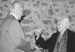 BA12.JPG (21310 BYTES)