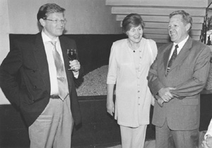 L2.JPG (25685 BYTES)