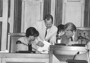 S1.JPG (29823 BYTES)