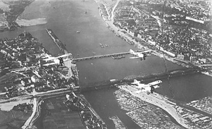 BU10.JPG (35302 BYTES)