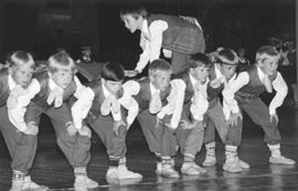 S2.JPG (25697 BYTES)