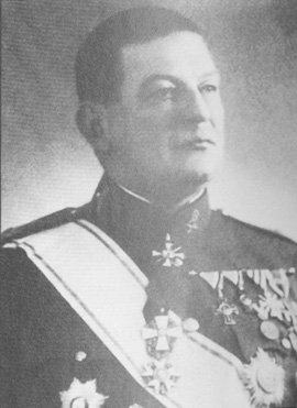 CE4.JPG (34260 BYTES)