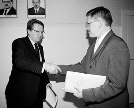 HAKAMIES-SEGLINS.JPG (23593 BYTES)