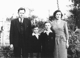 SI2.JPG (27801 BYTES)