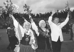 D35.JPG (25516 BYTES)