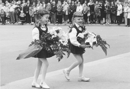 D4.JPG (24817 BYTES)