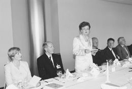 10.JPG (16531 BYTES)