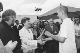 18.JPG (21655 BYTES)