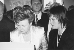 VA7.JPG (19998 BYTES)