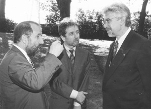 O13.JPG (28416 BYTES)