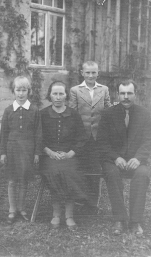 KL5.JPG (53348 BYTES)