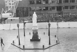 MI1.JPG (24151 BYTES)