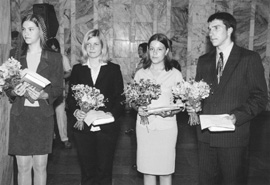 S2.JPG (25890 BYTES)