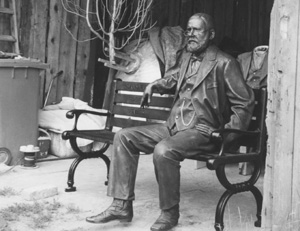 KR1.JPG (34245 BYTES)