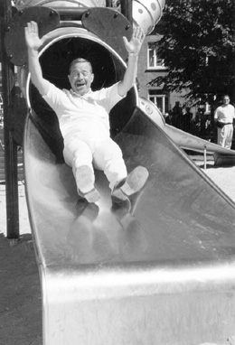 19.JPG (40652 BYTES)