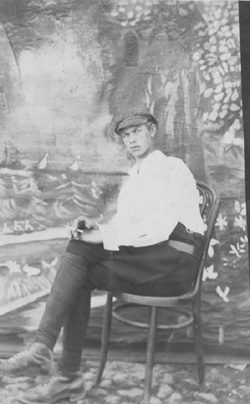 PL5.JPG (62607 BYTES)