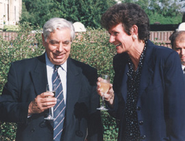 V2.JPG (39722 BYTES)