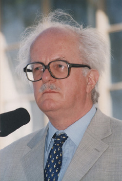 M8.JPG (39239 BYTES)