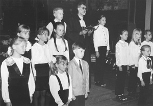 PI2.JPG (28549 BYTES)