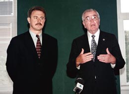 BEITMENS2.JPG (19886 BYTES)