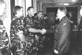 K2.JPG (28965 BYTES)