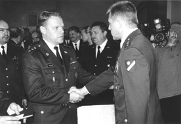 Z4.JPG (22052 BYTES)