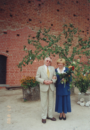 G7.JPG (81112 BYTES)