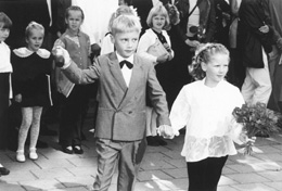 S2.JPG (26022 BYTES)