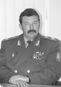 U1.JPG (19662 BYTES)