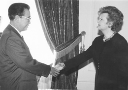 C1.JPG (20294 BYTES)