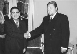 K1.JPG (19609 BYTES)