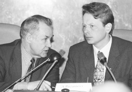 T2.JPG (21830 BYTES)