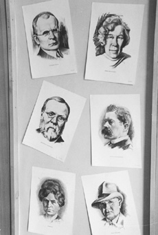 T12.JPG (29319 BYTES)