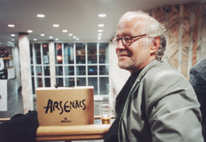 M2.JPG (69318 BYTES)