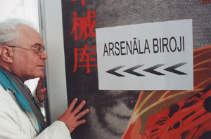 M4.JPG (71834 BYTES)