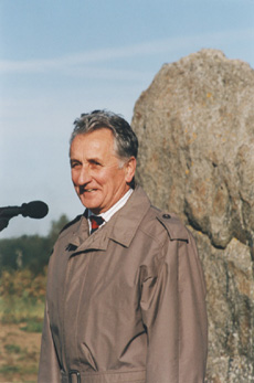 B5.JPG (36805 BYTES)