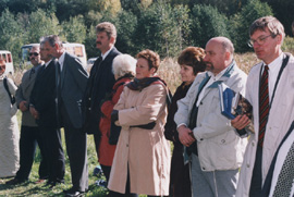 BA3.JPG (38554 BYTES)