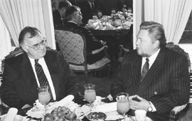 E2.JPG (25613 BYTES)