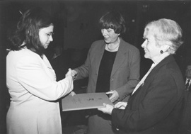 E1.JPG (18781 BYTES)