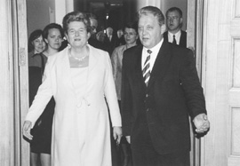 S1.JPG (20394 BYTES)