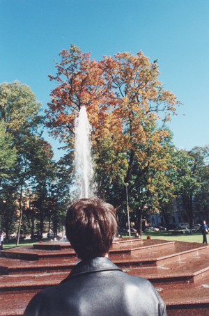 MI4.JPG (186627 BYTES)