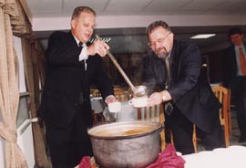 Z1.JPG (18616 BYTES)