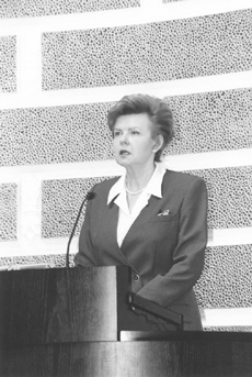 H1.JPG (38561 BYTES)