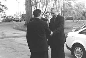 M4.JPG (27505 BYTES)