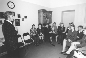 CA9.JPG (25788 BYTES)