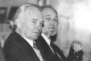 E6.JPG (20011 BYTES)