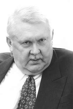 V1.JPG (25472 BYTES)