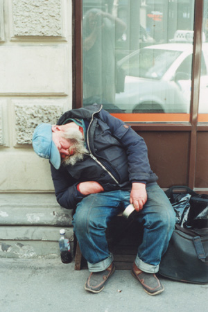 MI3.JPG (62779 BYTES)