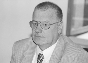 PETERS.JPG (20293 BYTES)