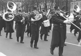 P11.JPG (28256 BYTES)